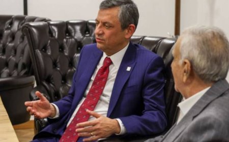 CHP Lideri Özgür Özel’den Ahmet Türk’e Geçmiş Olsun Ziyareti