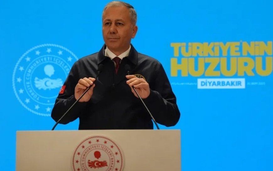 AKP içindeki kavga şiddetleniyor: Yeni Şafak’tan “emoji bakan” polemiği