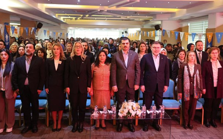 Saygılı ve Çankırı'dan CHP'ye başörtüsü ve İzmir eleştirisi