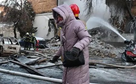 Ukrayna, Rusya ve ABD temsilcileri Abu Dabi'de buluştu