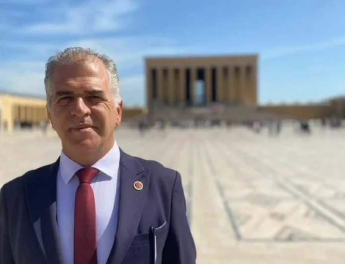 CHP Datça İlçe Başkanı Sezai Öz görevinden istifa etti
